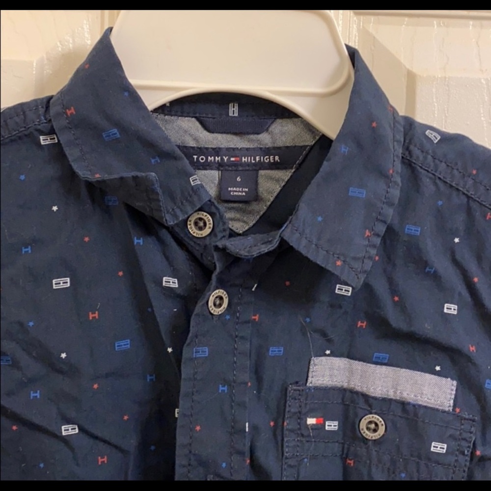 Tommy Hilfiger long sleeves 2 boy shirts size 6 - Picture 7 of 9